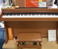 エレクトーン（木製の場合有料）
