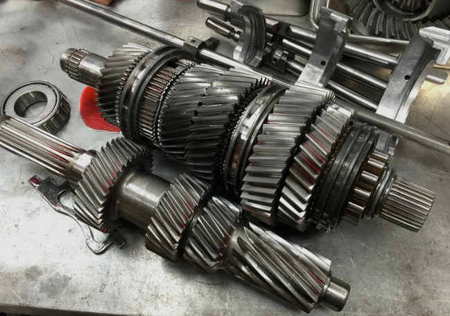 トランスミッションギヤ