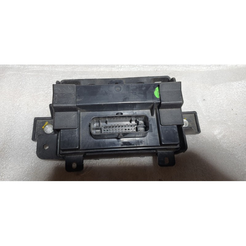 テールゲートモジュール